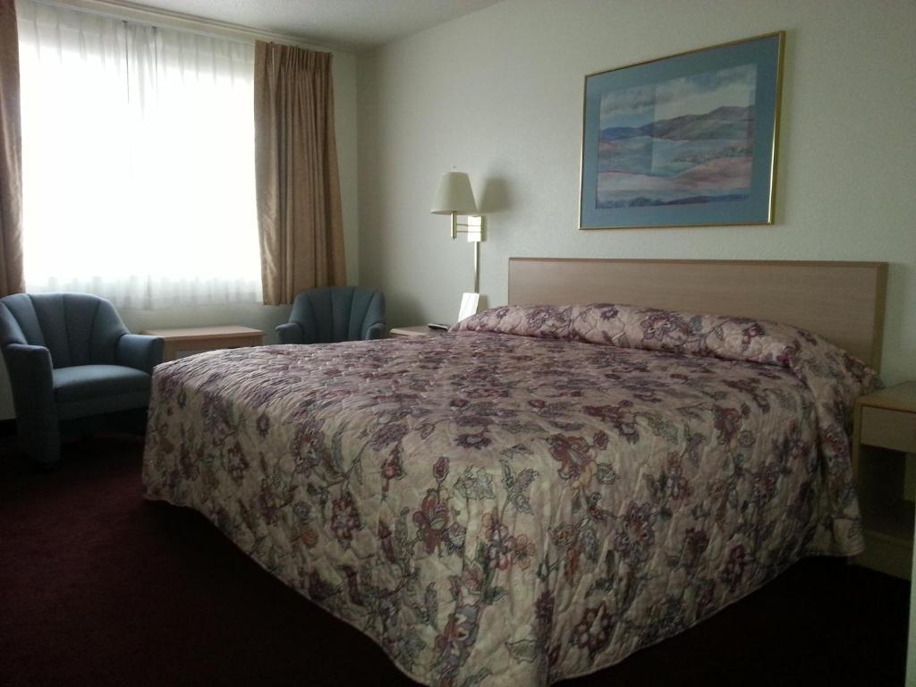 Three Rivers Inn Biggs Junction Room photo